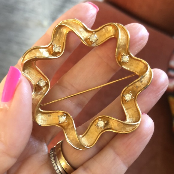 Vintage Sarah Coventry signed brooch - Picture 3 of 5